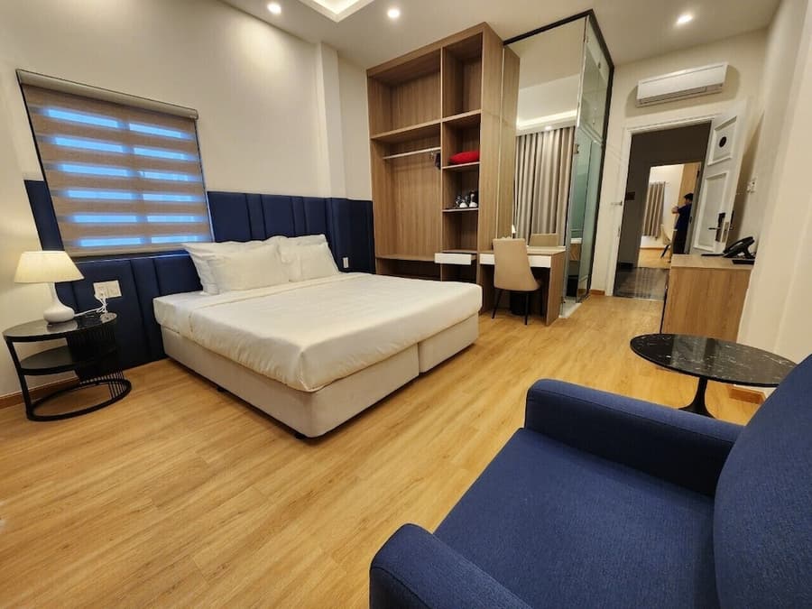 Ruby Hotel