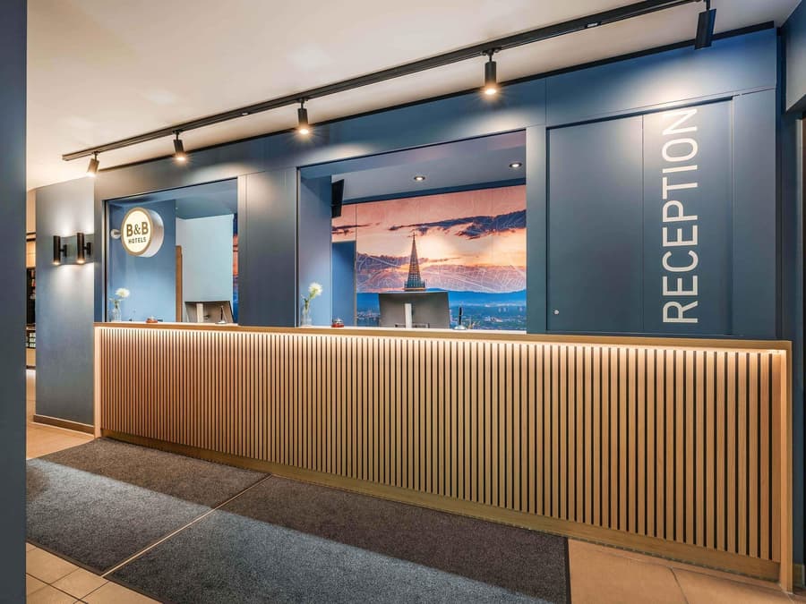 B&B Hotel Freiburg-Süd