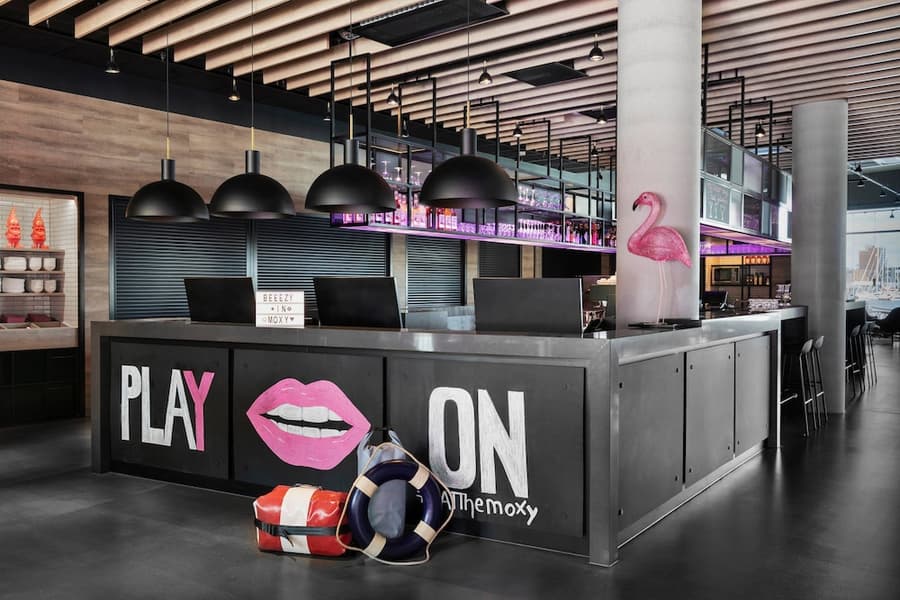 Moxy Bergen