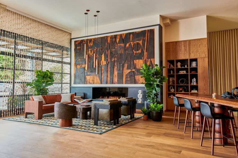 HOLLYWOOD VOLUME, a Tribute Portfolio Hotel
