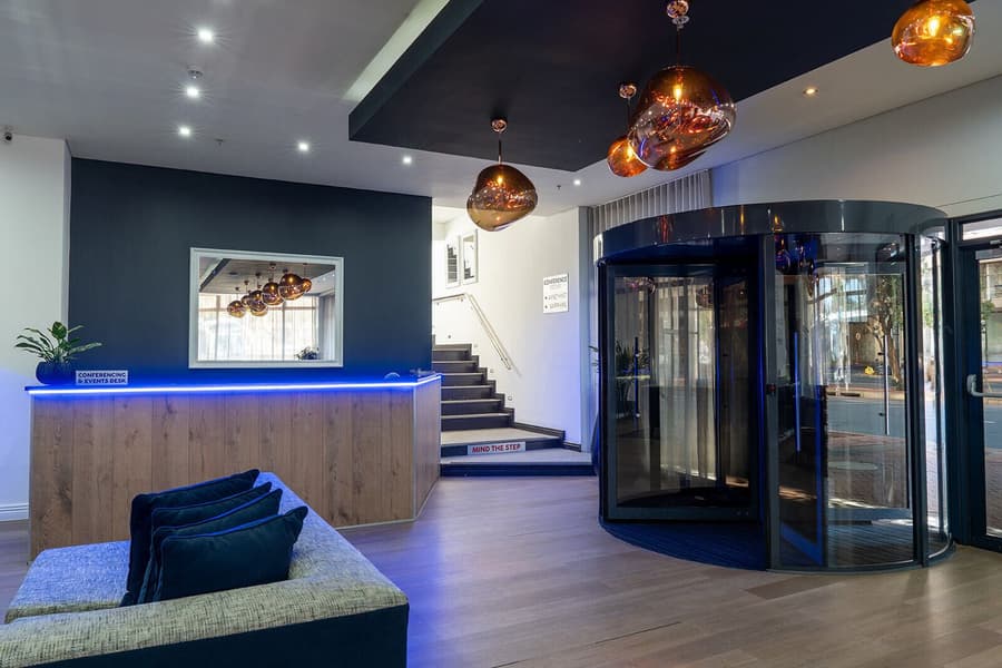 Fountains Hotel by Neighbourgood