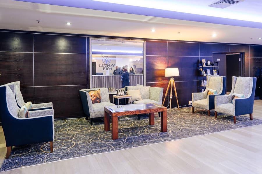 Fountains Hotel by Neighbourgood