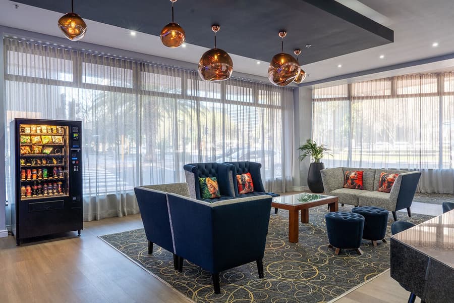 Fountains Hotel by Neighbourgood