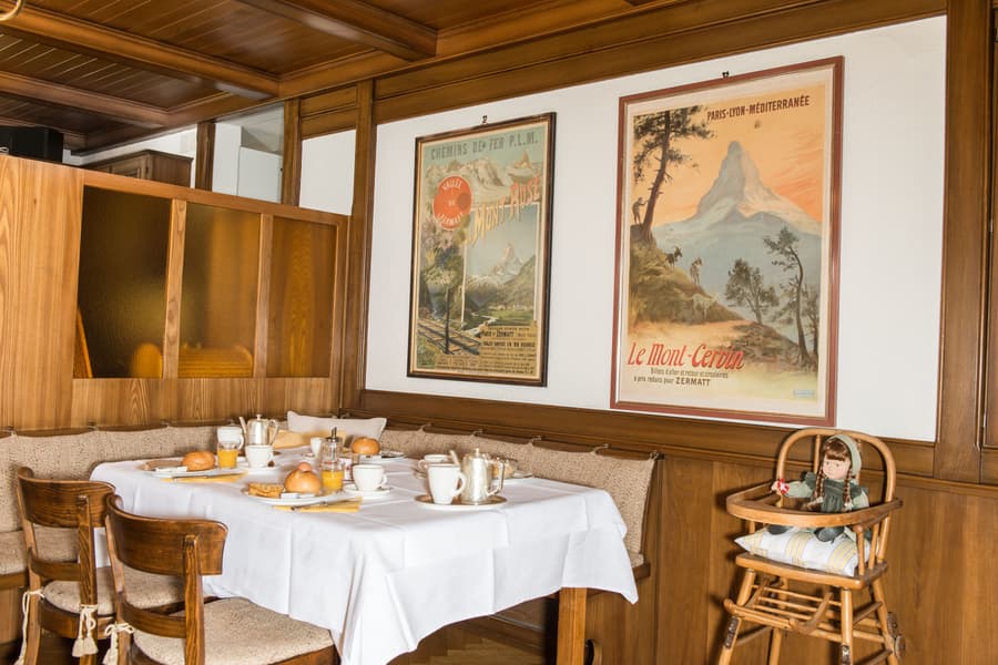 Hotel Alpina