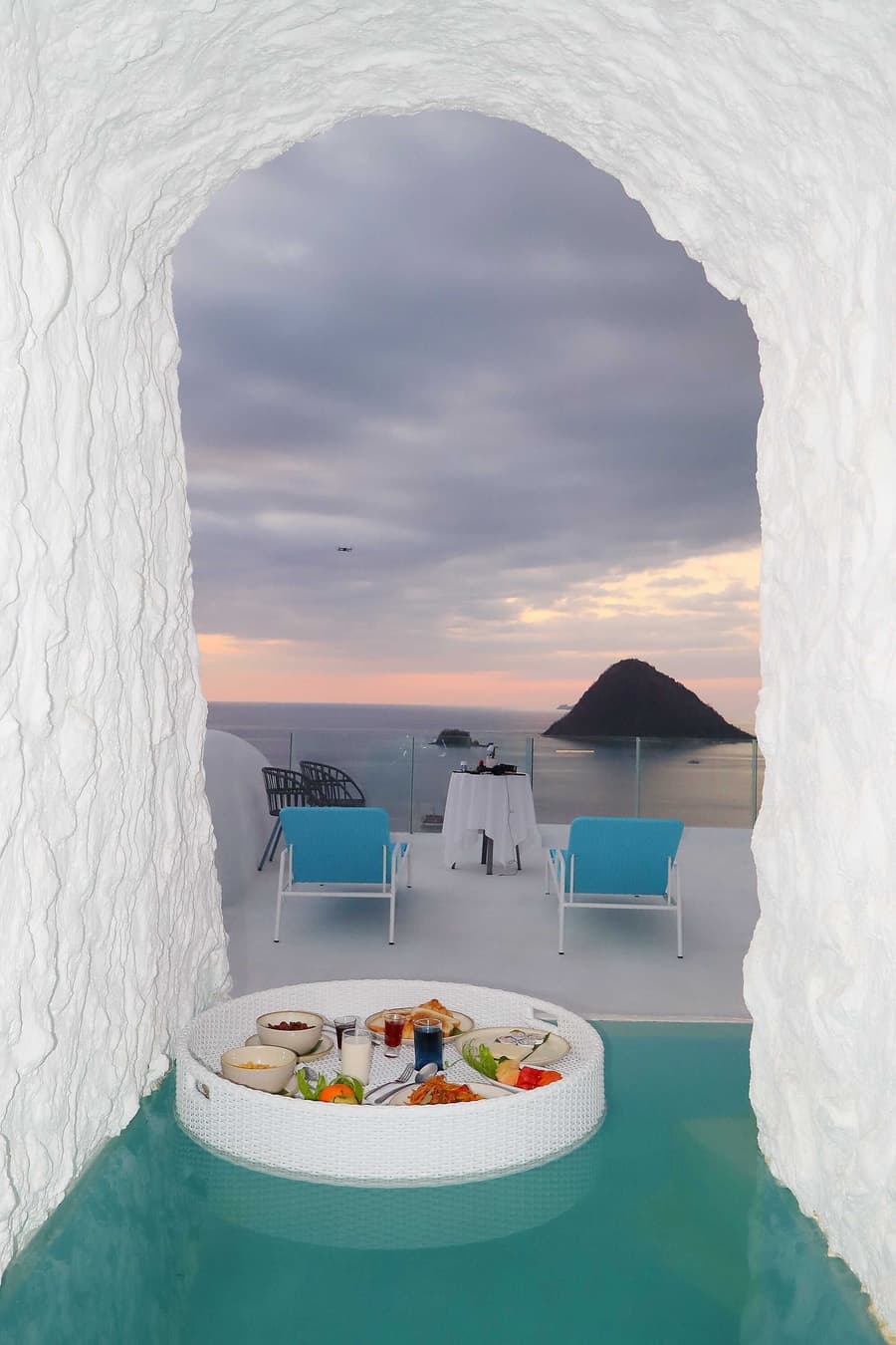 Loccal Collection Hotel
