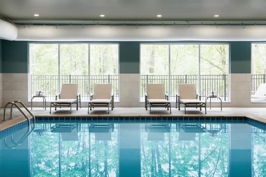 Holiday Inn Express & Suites Bullhead City by IHG