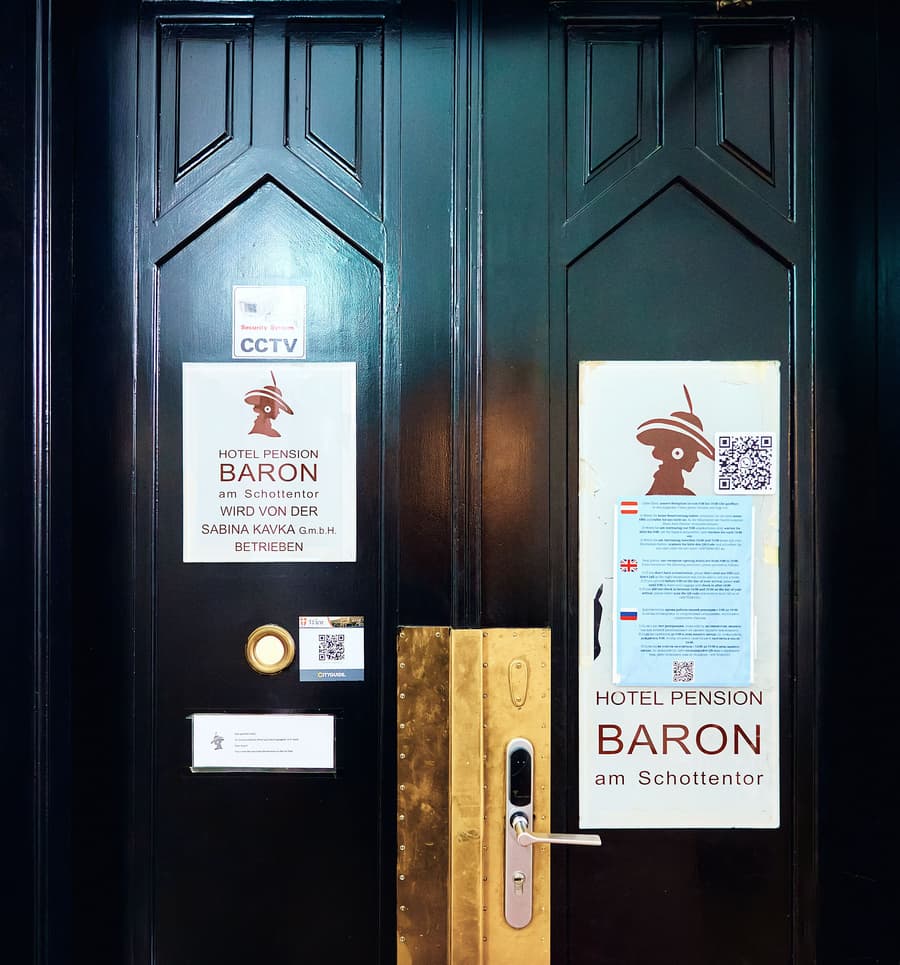 Hotel Pension Baron am Schottentor
