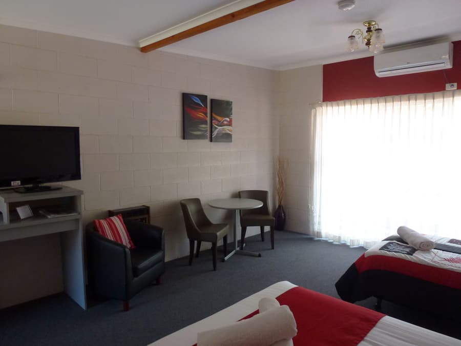 The Grampians Motel & The Views Restaurant