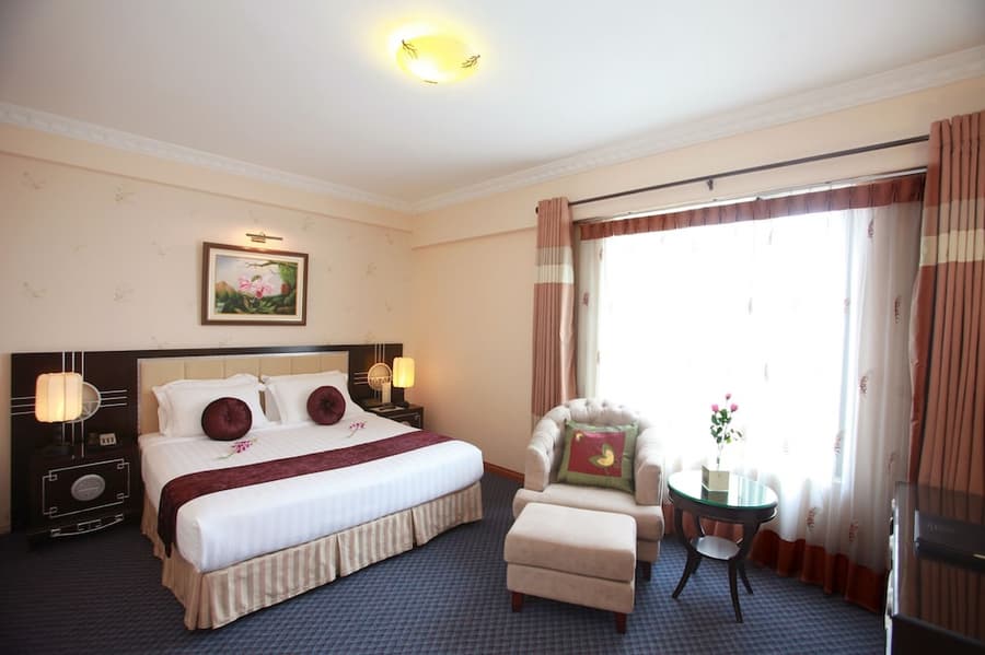 Flower Garden Hotel