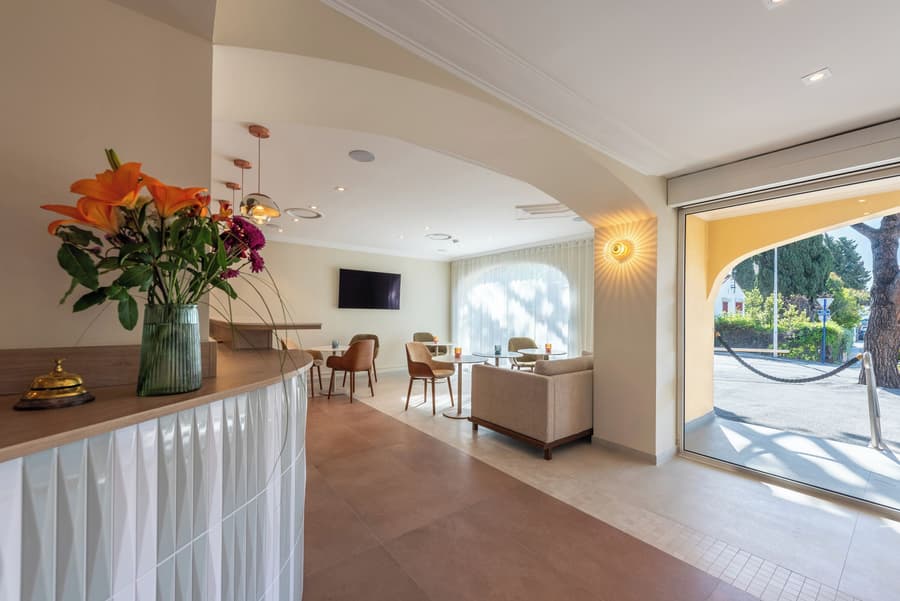 Hotel Le Petit Prince
