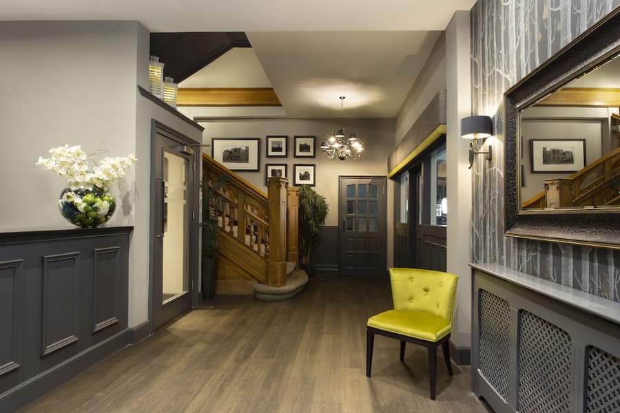 The Orchard Park Hotel