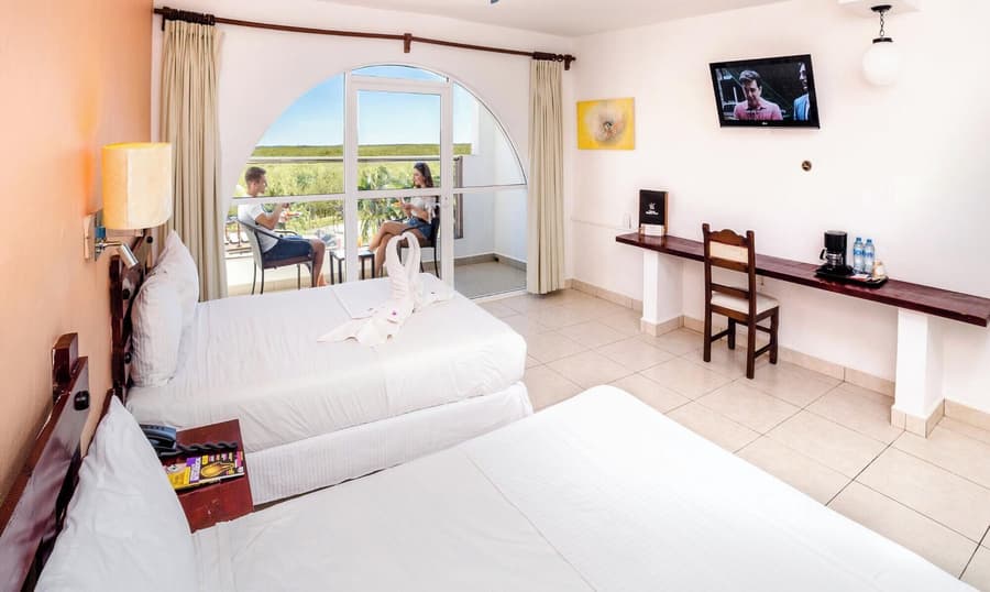 Uxmal Resort Maya