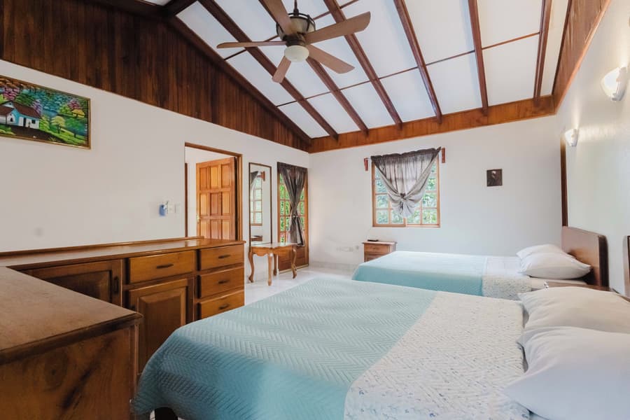 Hotel Las Tres Banderas
