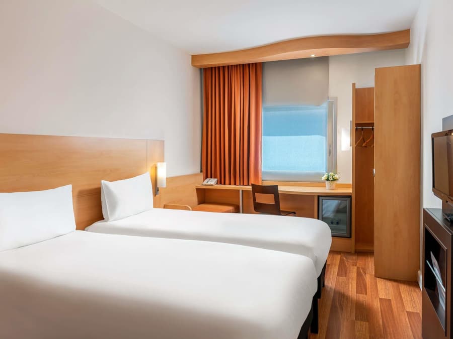 ibis Izmir Alsancak