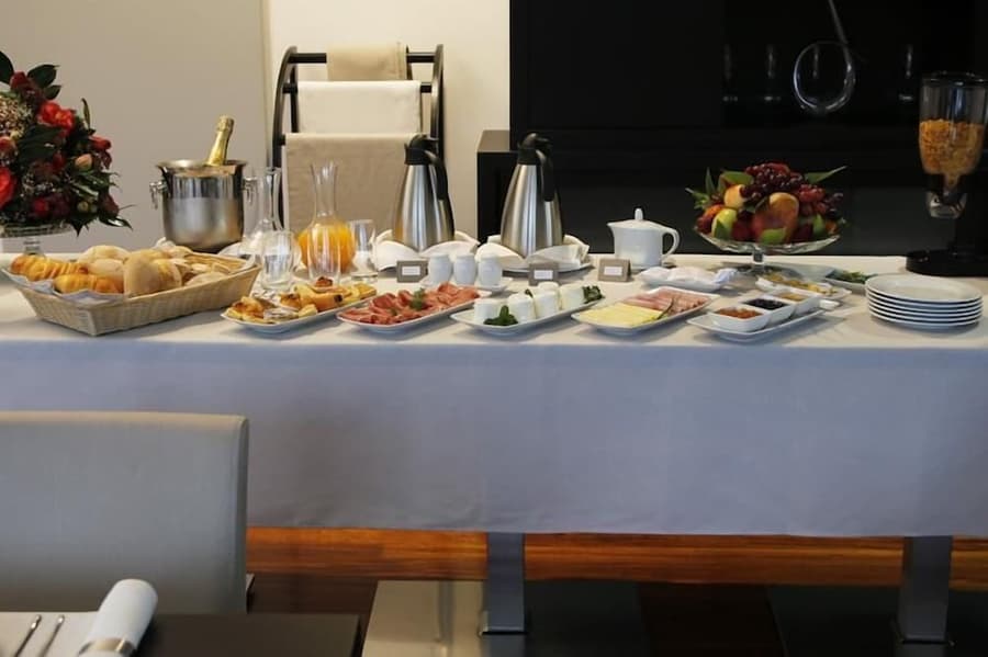 LBV House Hotel