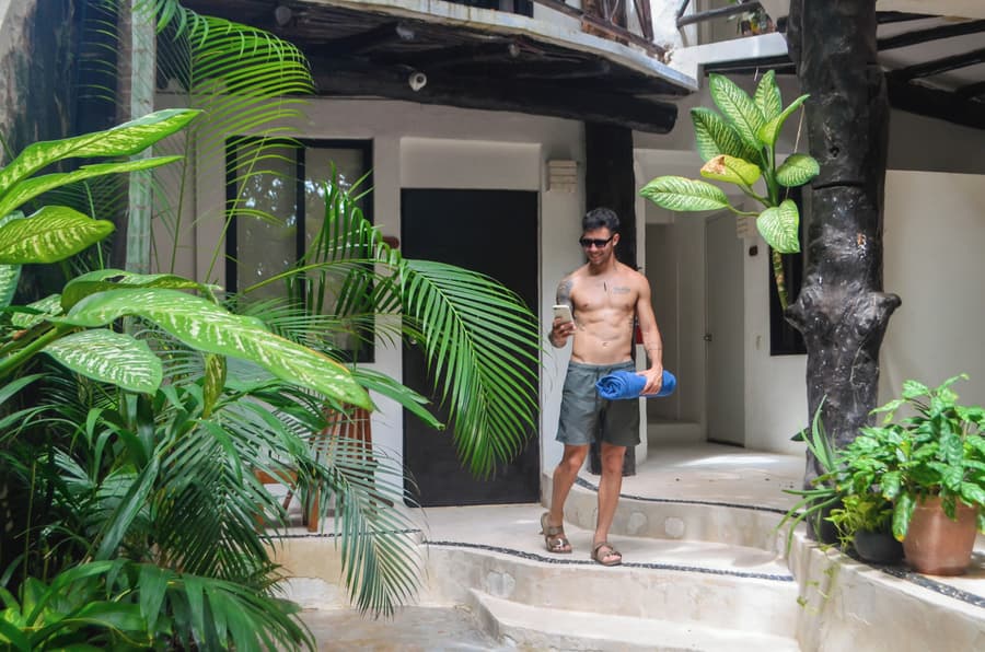 Siesta Fiesta Hotel – 5th Avenue