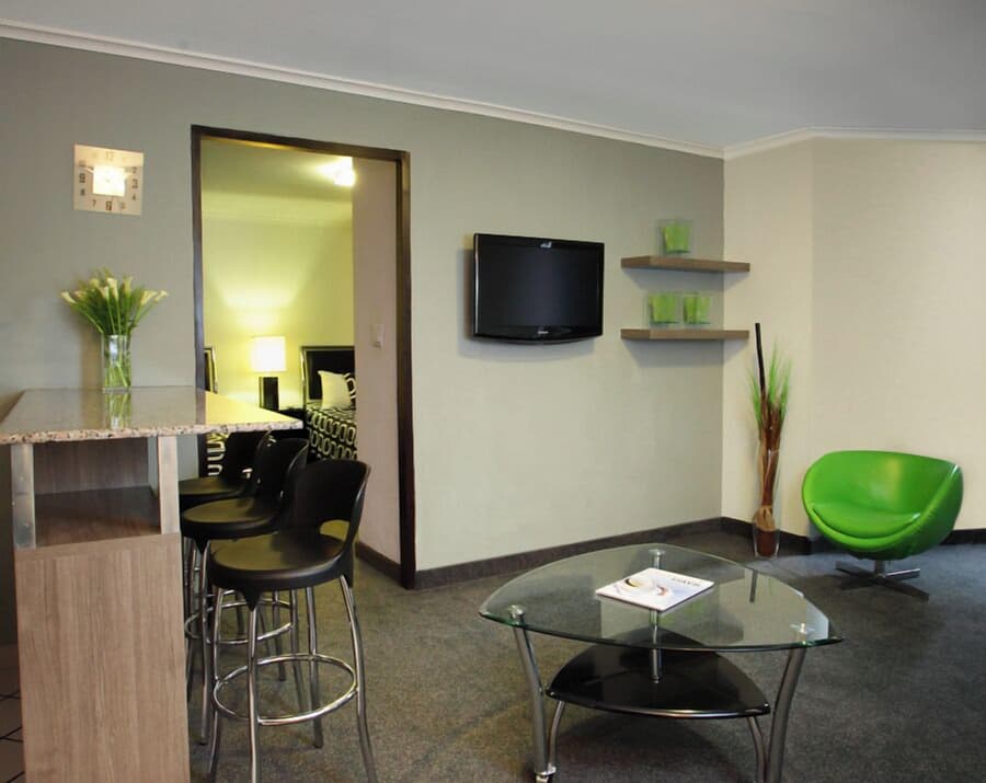 Hotel Suites Ambassador