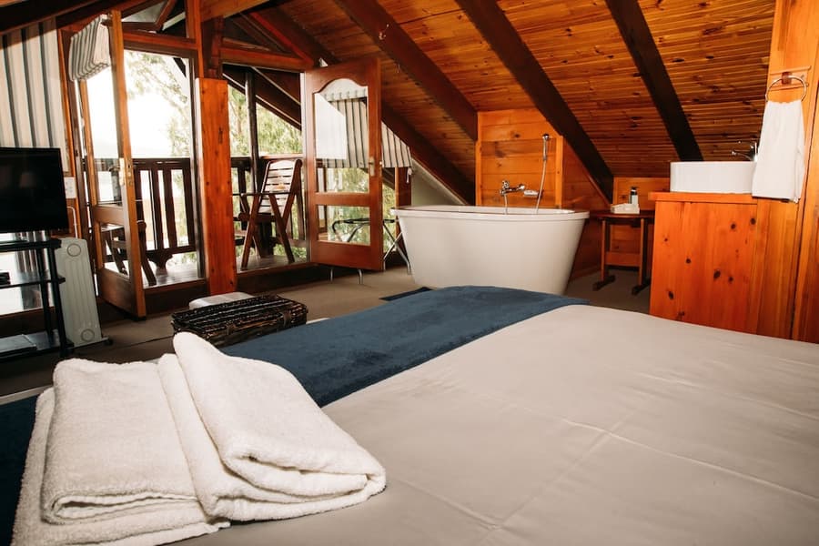 Oyster Creek Lodge