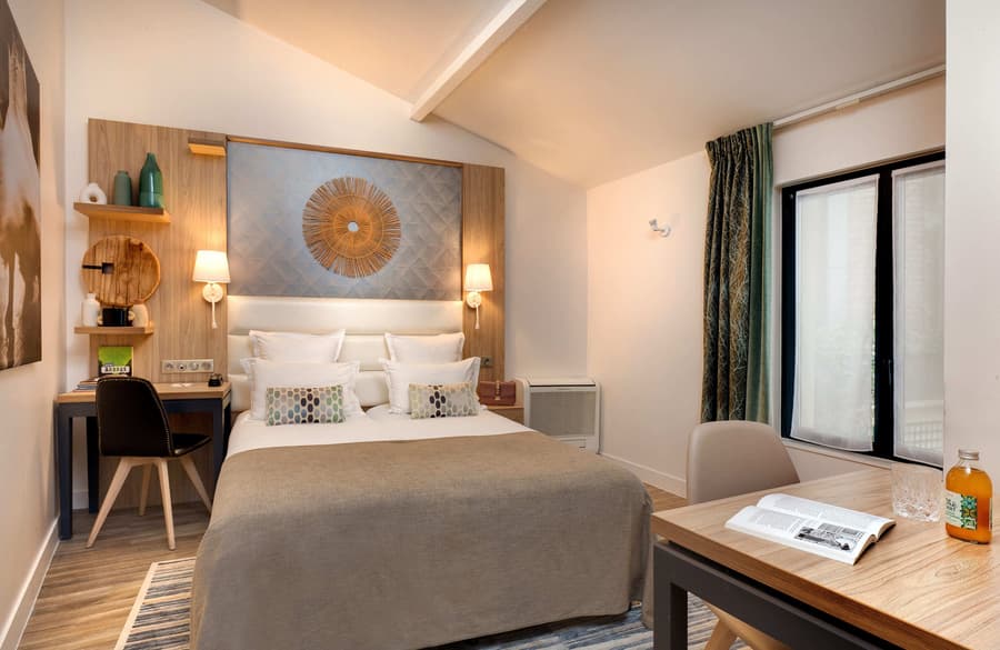 Serotel Suites