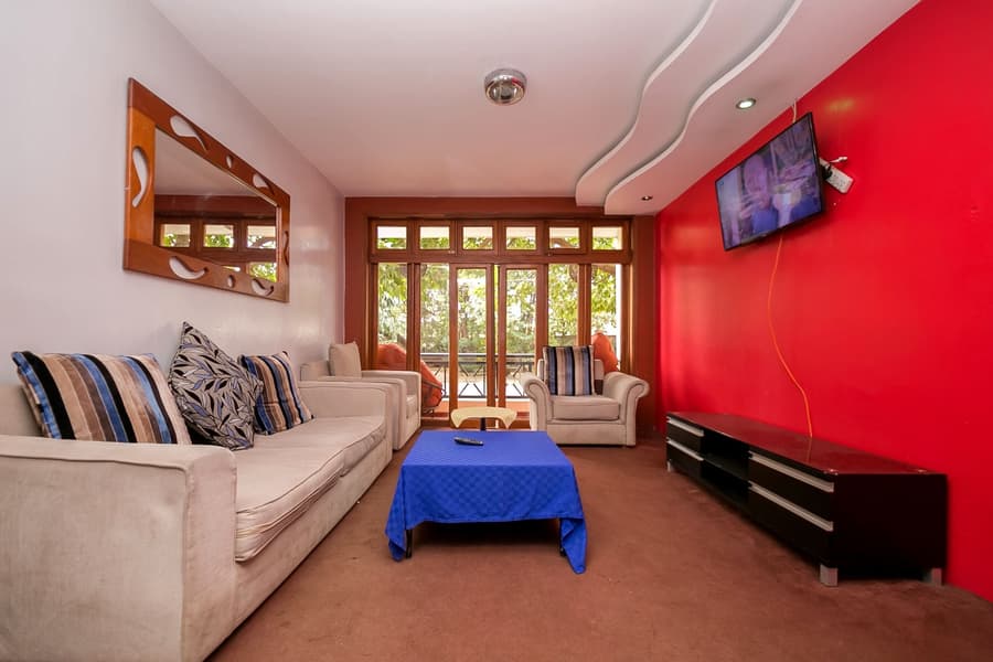Meltonia Luxury Suites