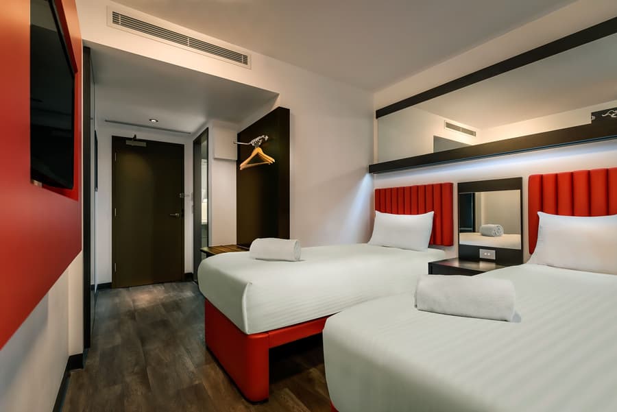 Essence Hotel Carlton