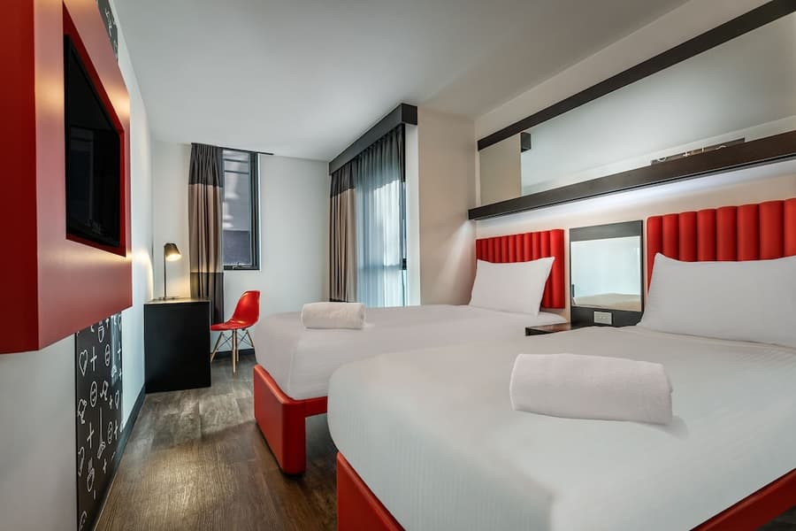 Essence Hotel Carlton