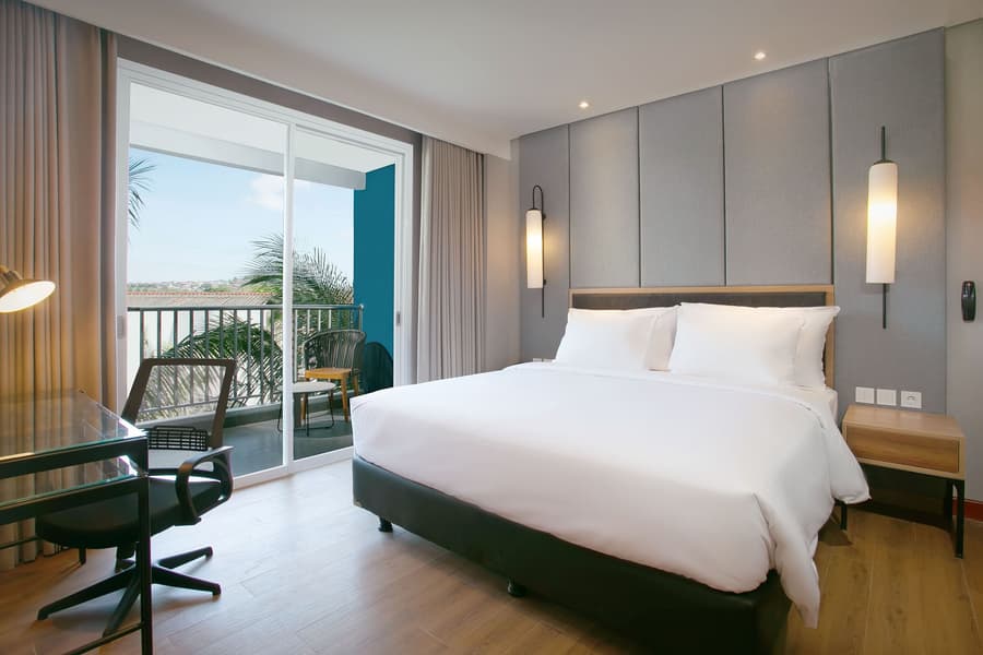 Blue Sky Hotel
