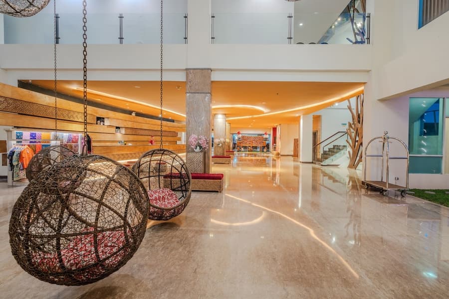 b Hotel Bali & Spa
