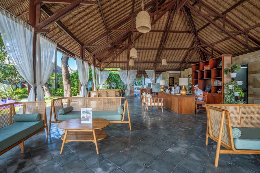Lembongan Beach Club and Resort