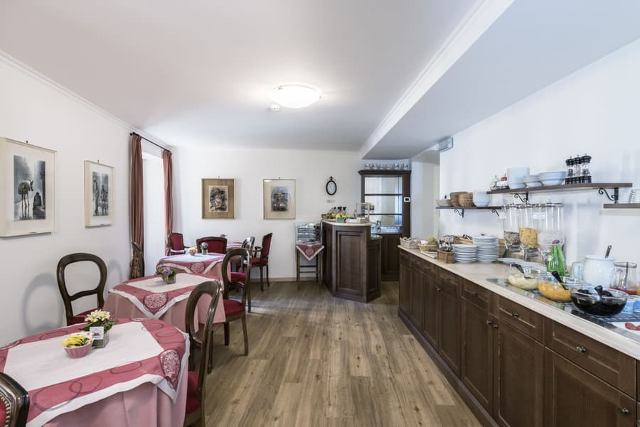 Hotel Garni Corona