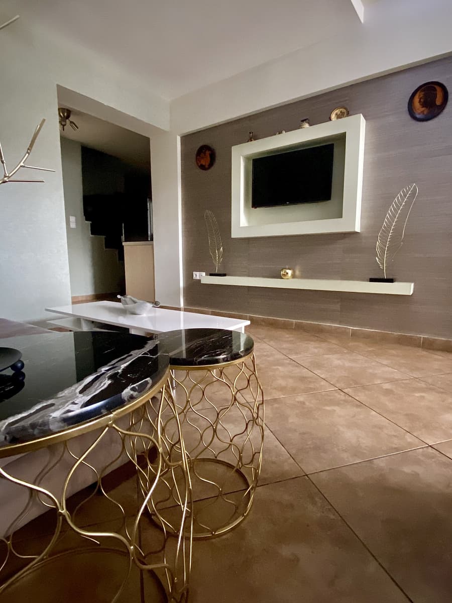 Mc Queen Rooms & Apartments