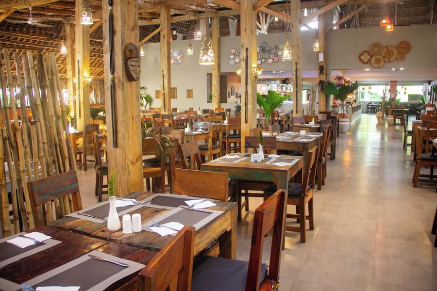 Reef & Beach Resort