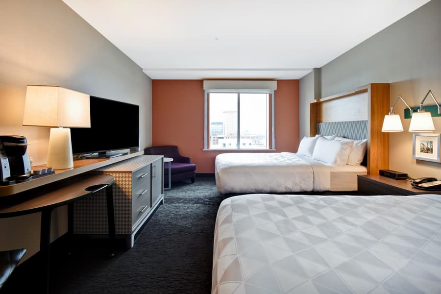 Holiday Inn Lancaster by IHG