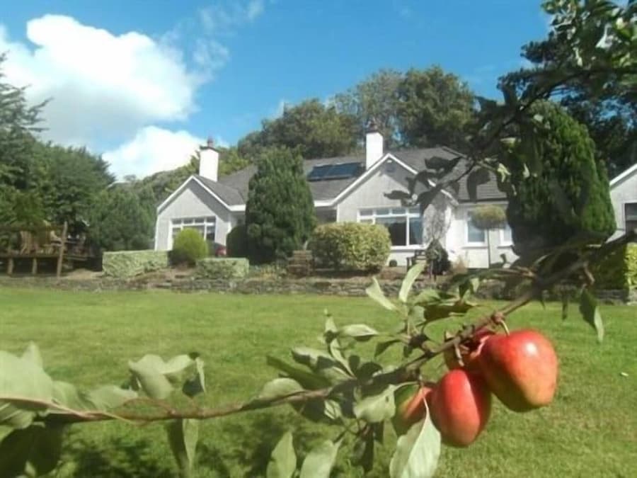 Launard House