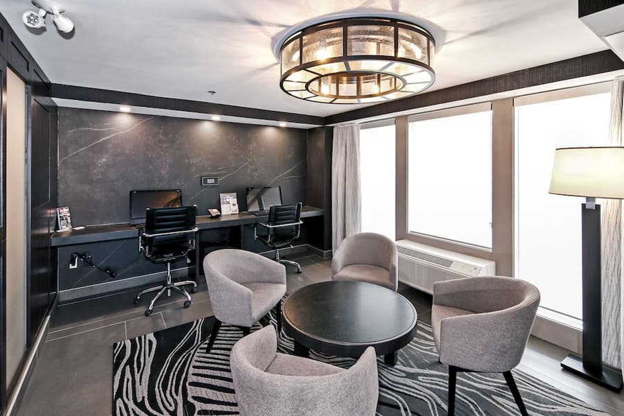 Best Western Plus Banff International Lodge