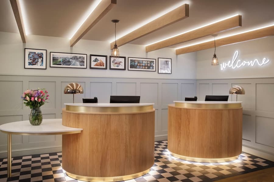 Leonardo Hotel Chester