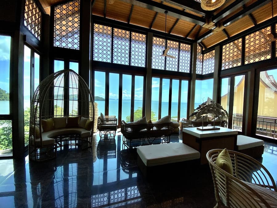 SINAE Phuket Luxury Hotel