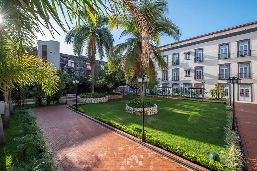 Hotel La Compañía Casco Antiguo