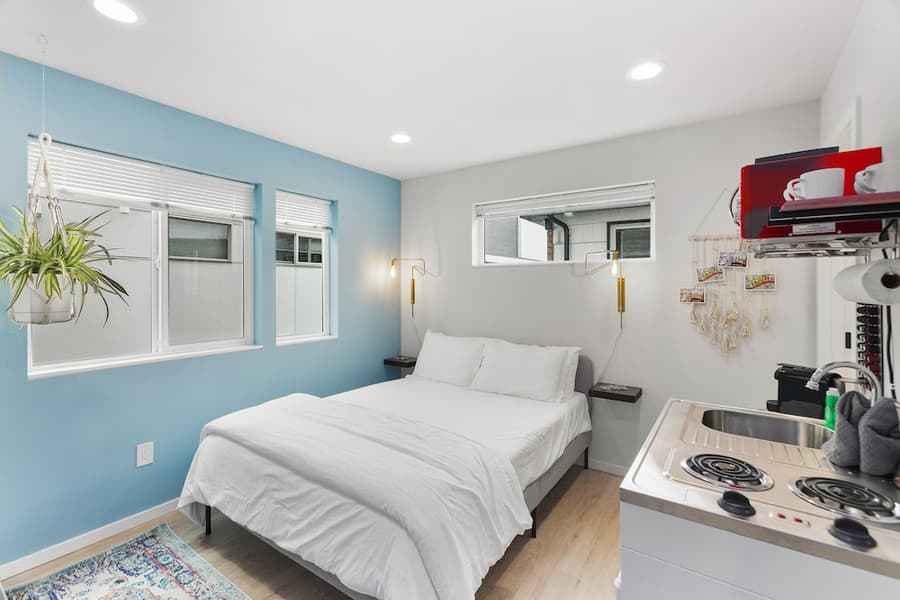 Ballard's sweet suites