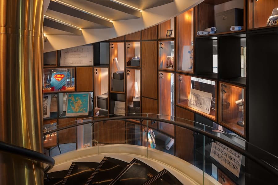 The WB Abu Dhabi, Curio Collection by Hilton
