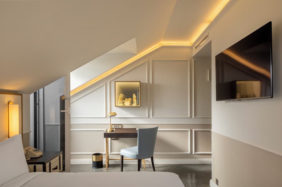 The Emerald House Lisbon, Curio Collection By Hilton