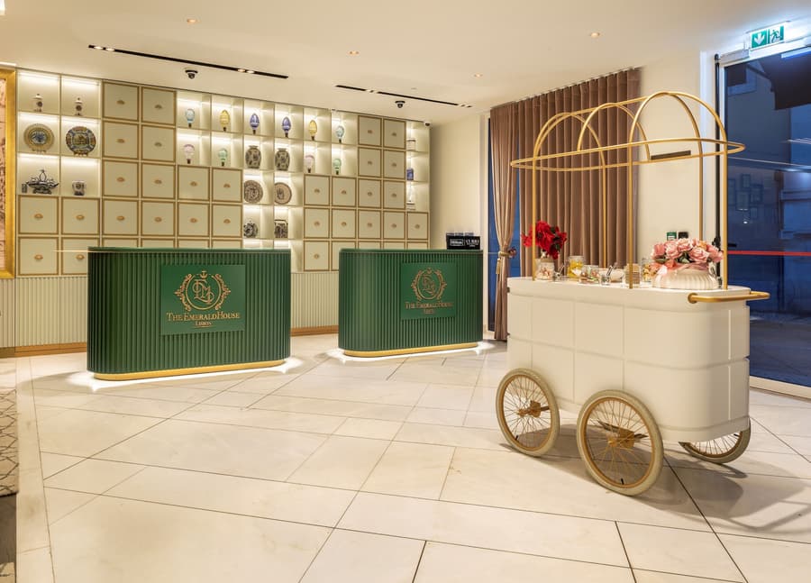 The Emerald House Lisbon, Curio Collection By Hilton
