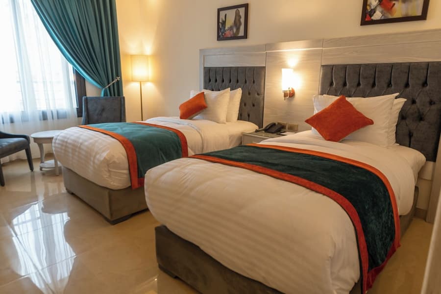 Petra Canyon Hotel