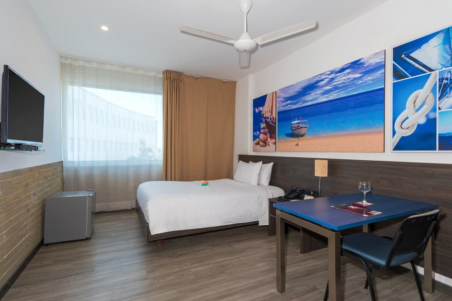 Pop Art Hotel CLC Puerto Mamonal Cartagena