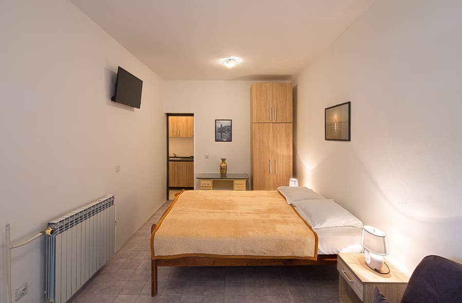 Madra rooms & apartments