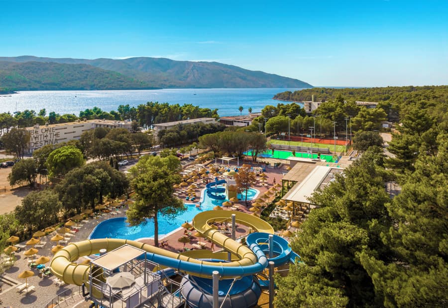 Valamar Amicor Resort