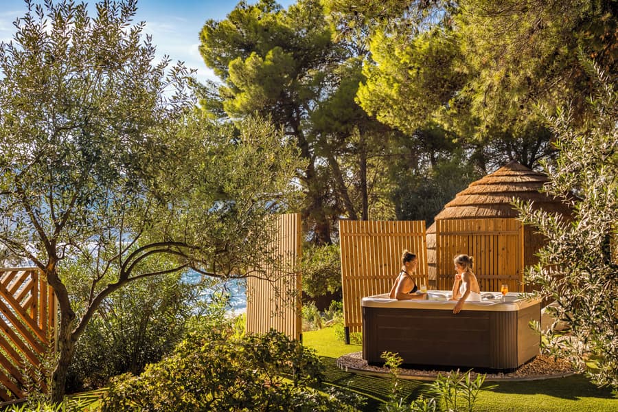 Valamar Amicor Resort