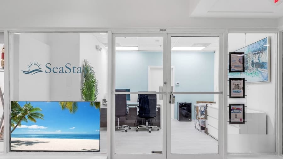 SeaStays Apartments