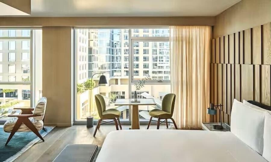 Conrad Los Angeles