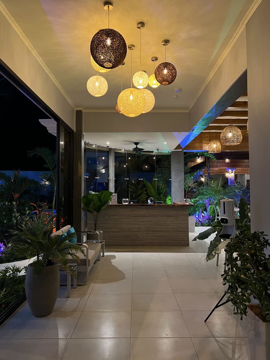 Hotel Naoz